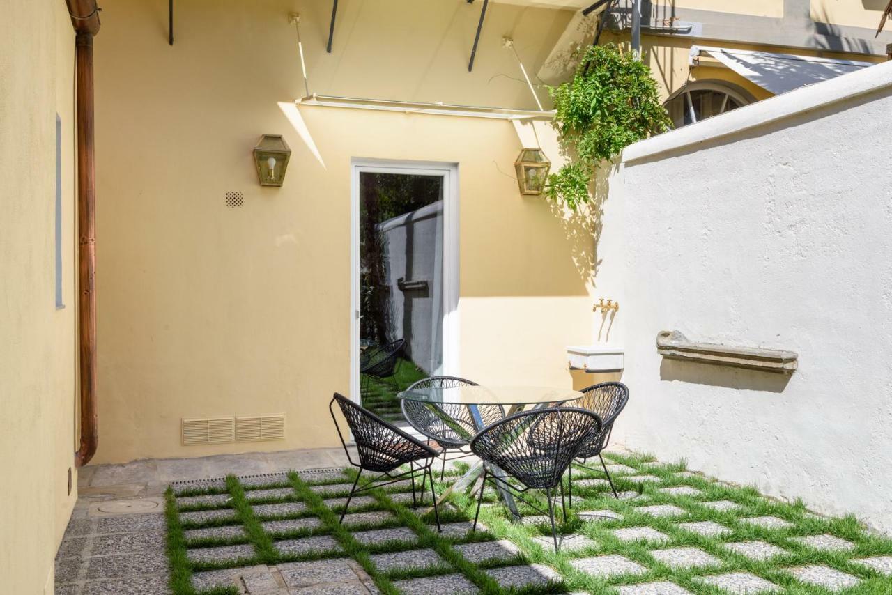 Vivaldi Luxury Suites Florenz Exterior foto